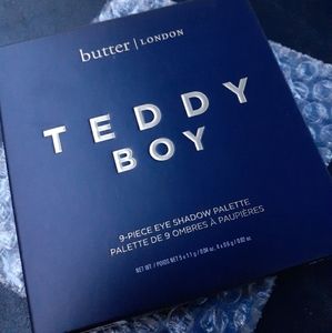 Teddy Boy Eyeshadow palette